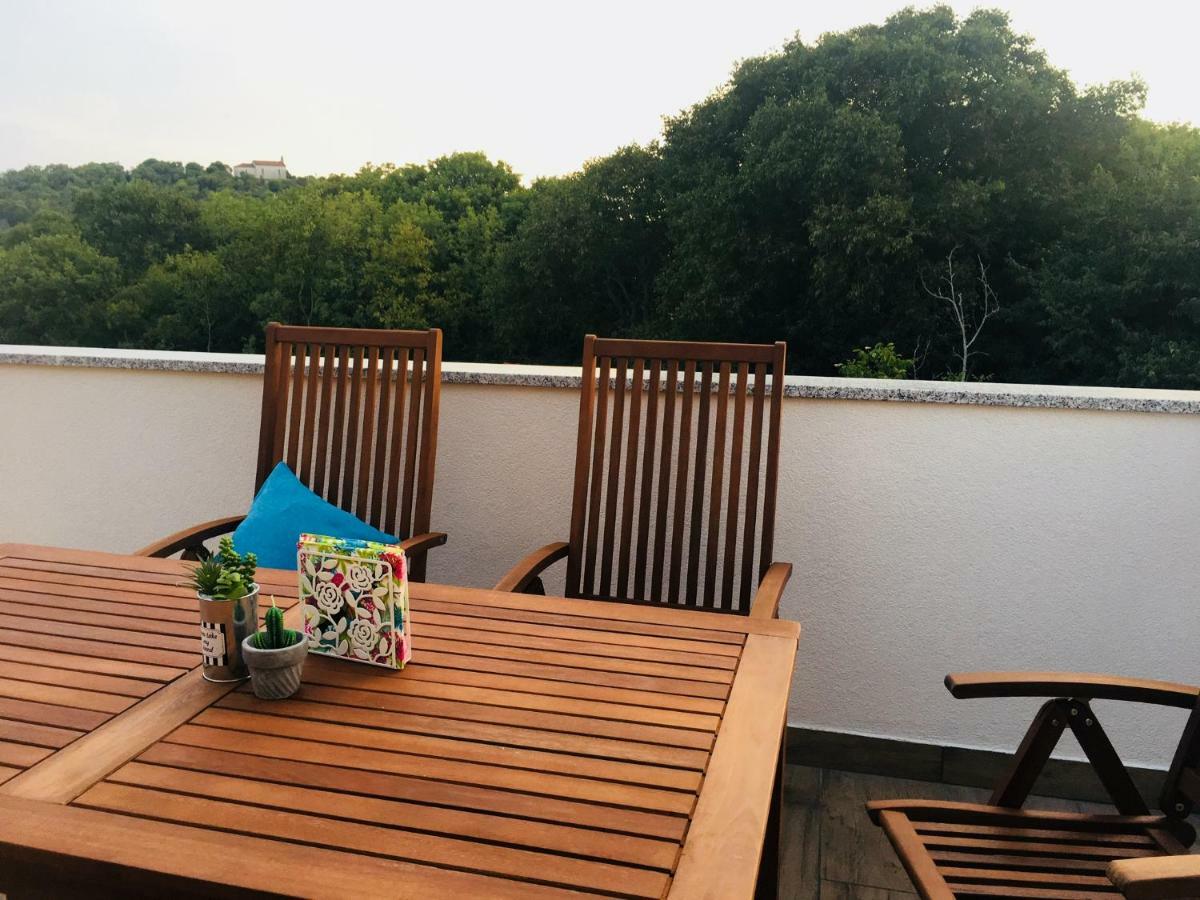 Apartments Mario มาลินสกา ภายนอก รูปภาพ