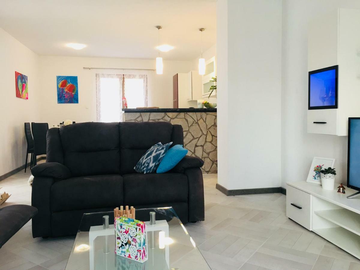 Apartments Mario มาลินสกา ภายนอก รูปภาพ