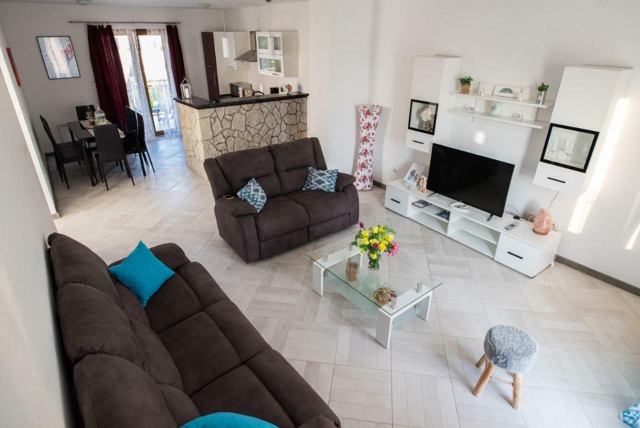 Apartments Mario มาลินสกา ภายนอก รูปภาพ