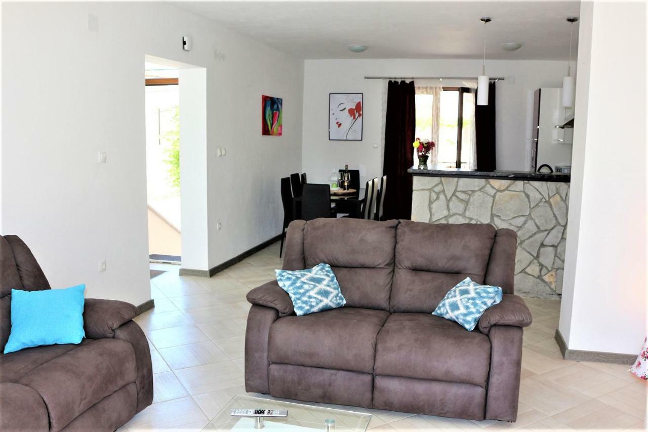 Apartments Mario มาลินสกา ภายนอก รูปภาพ