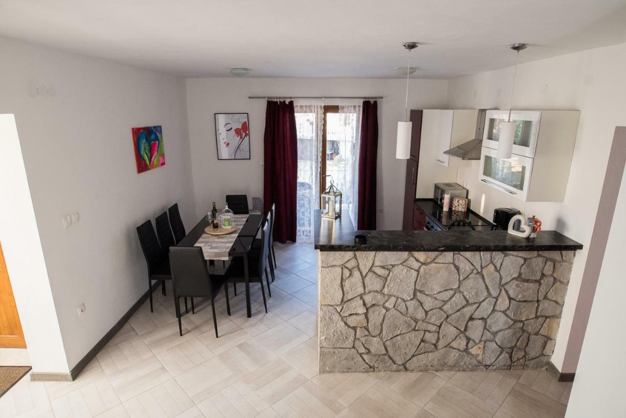 Apartments Mario มาลินสกา ภายนอก รูปภาพ
