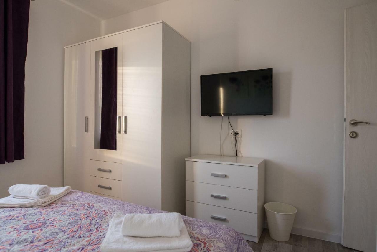 Apartments Mario มาลินสกา ภายนอก รูปภาพ